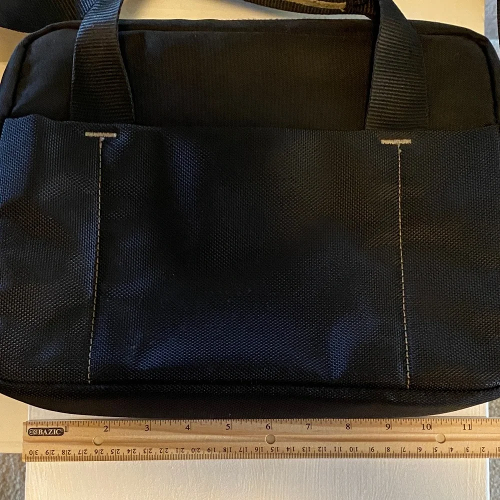 belkin Black Laptop Briefcase with Shoulder Strap